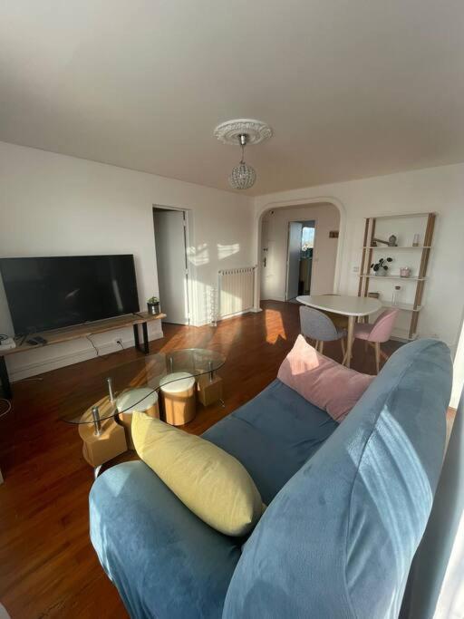 Apartment T3 67m2 *