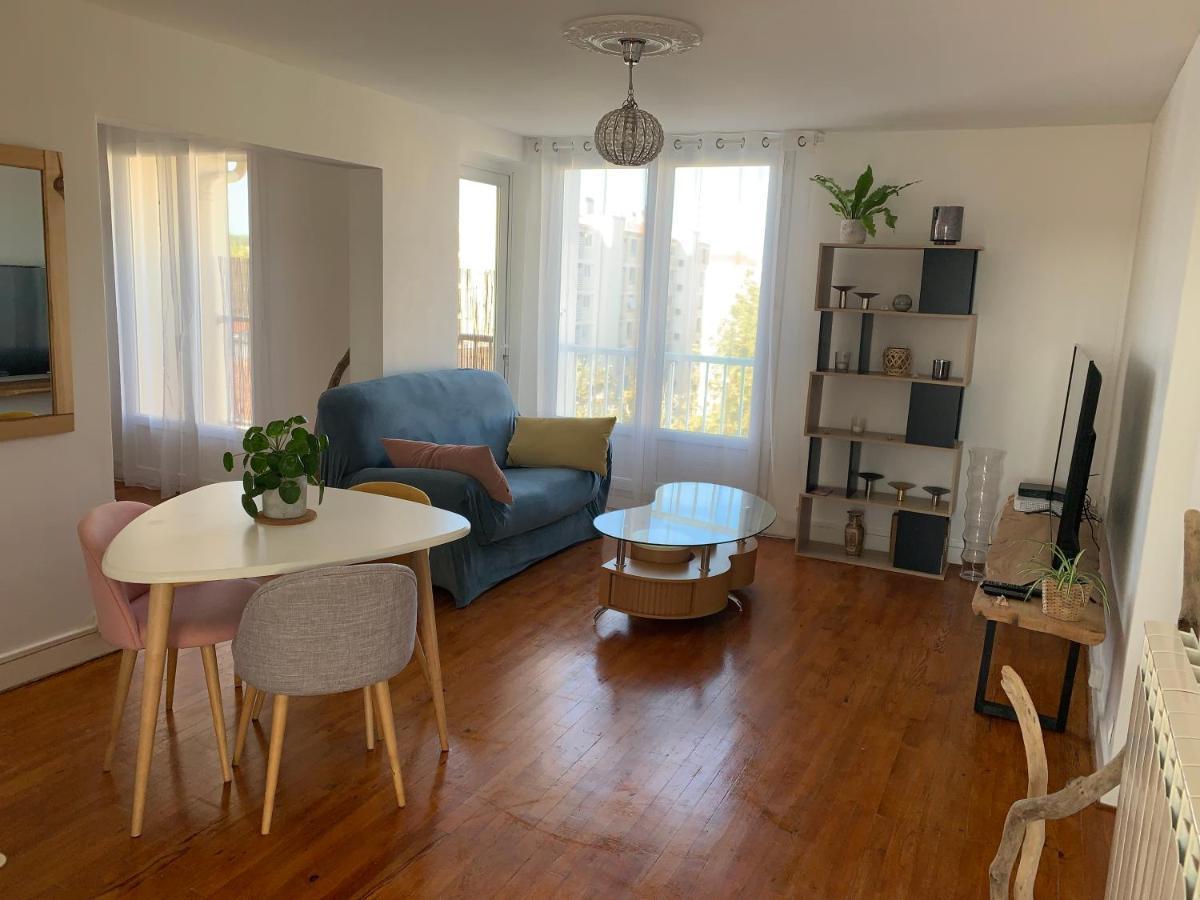 Apartment T3 67m2 *